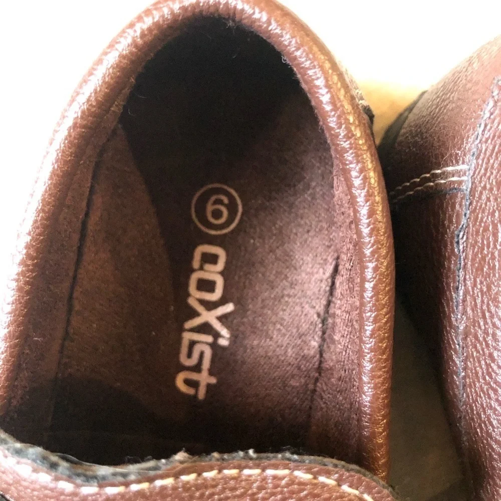 Coexist penny loafers in brown. Baby size 6